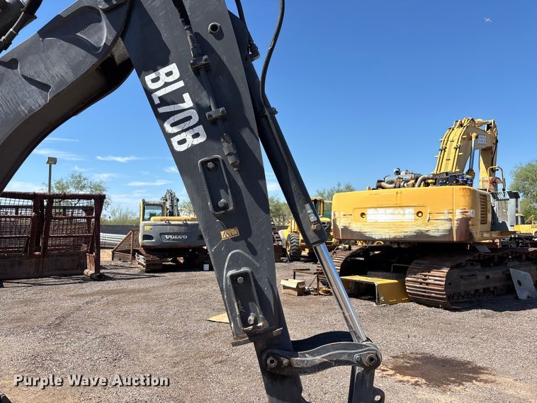 image for item EL2568 2014 Volvo BL70B backhoe