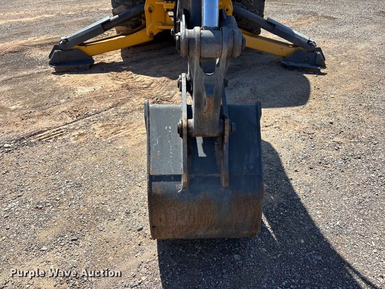 image for item EL2568 2014 Volvo BL70B backhoe