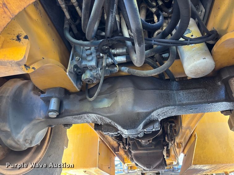 image for item EL2568 2014 Volvo BL70B backhoe