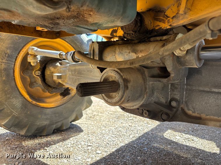 image for item EL2568 2014 Volvo BL70B backhoe
