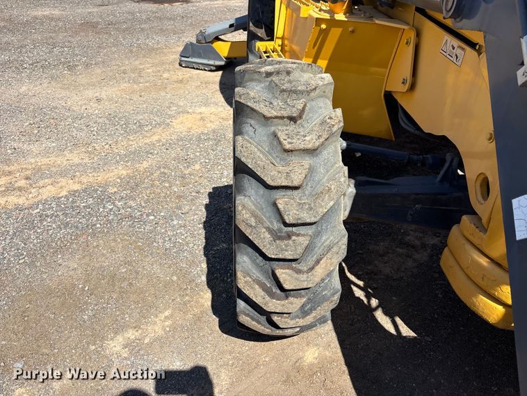 image for item EL2568 2014 Volvo BL70B backhoe