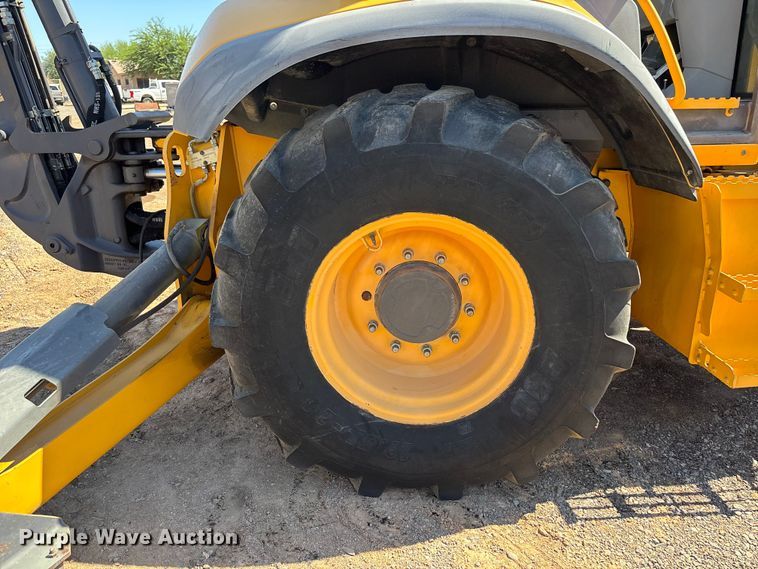 image for item EL2568 2014 Volvo BL70B backhoe