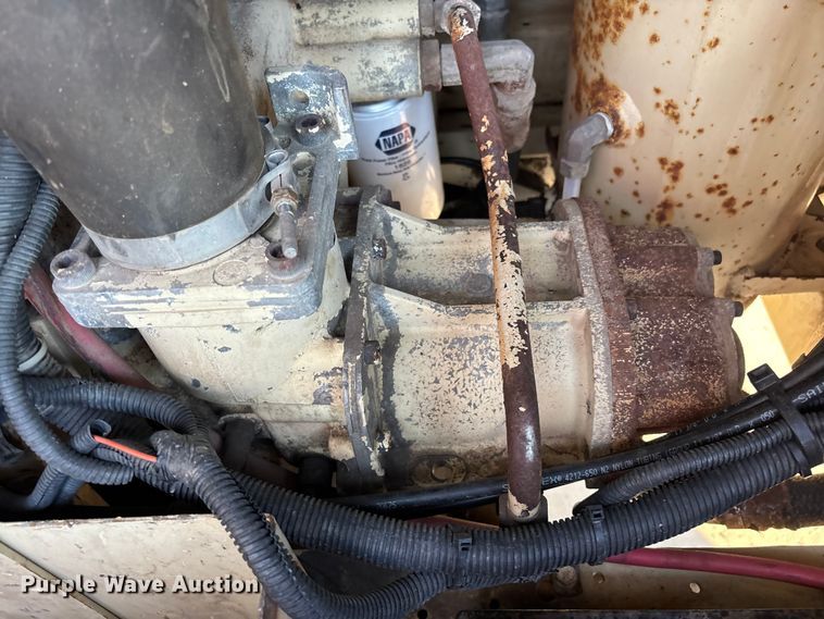 image for item EL2569 2005 Ingersoll Rand XP185WJD air compressor
