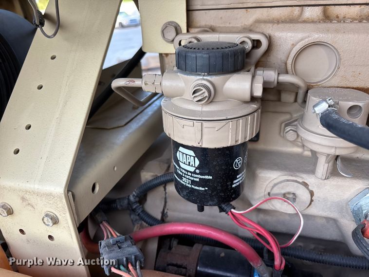 image for item EL2569 2005 Ingersoll Rand XP185WJD air compressor