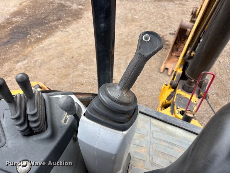 image for item EL2580 2008 Caterpillar 420E backhoe