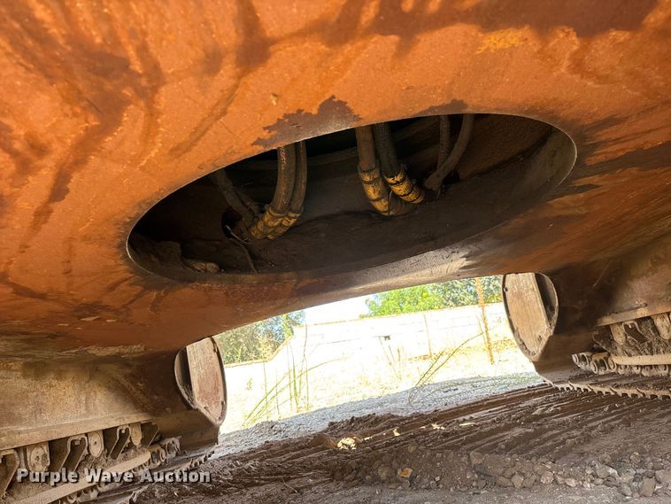 image for item EL2582 1999 Komatsu PC 400LC excavator
