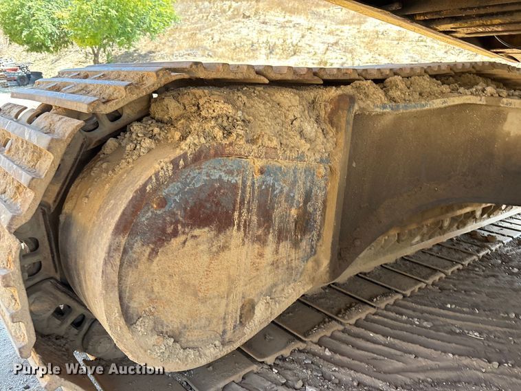 image for item EL2582 1999 Komatsu PC 400LC excavator