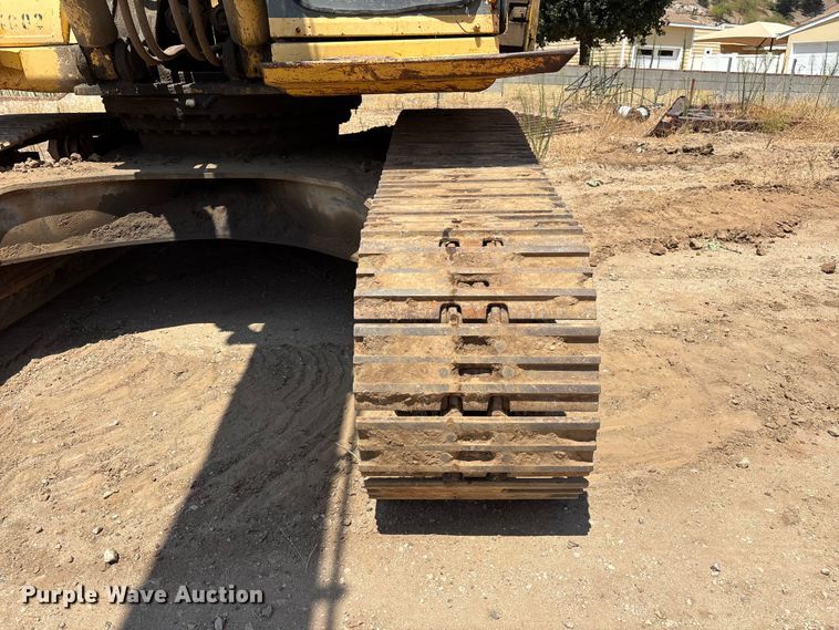 image for item EL2582 1999 Komatsu PC 400LC excavator
