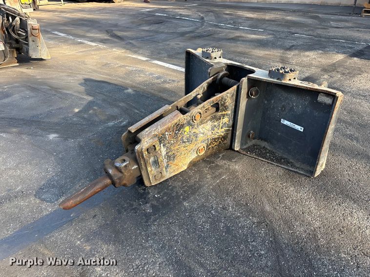 2018 Striker skid steer breaker
