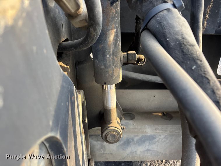image for item EL2591 2007 Caterpillar PC 205 skid steer cold planer
