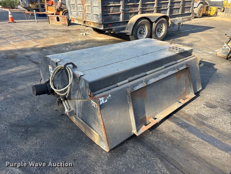 image for item EL2593 2014 Paladin 20572M skid steer sweeper