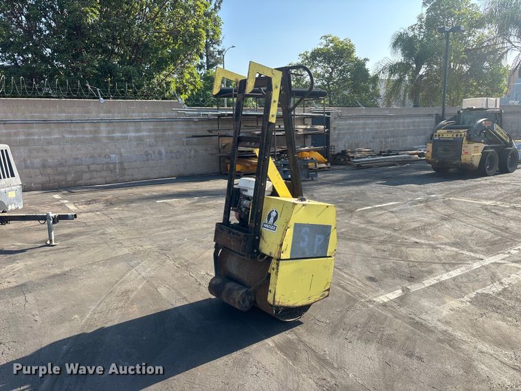 Walker RSS800 single drum roller