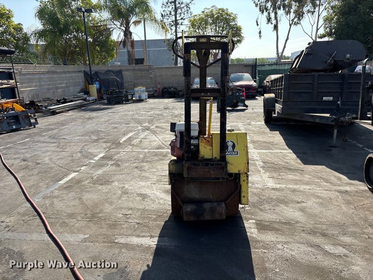 image for item EL2597 Walker RSS800 single drum roller