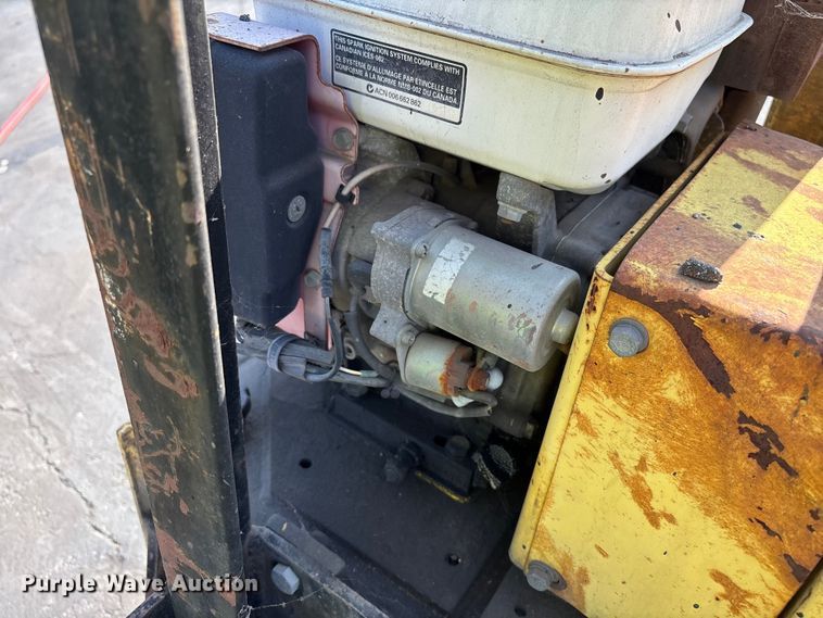 image for item EL2597 Walker RSS800 single drum roller