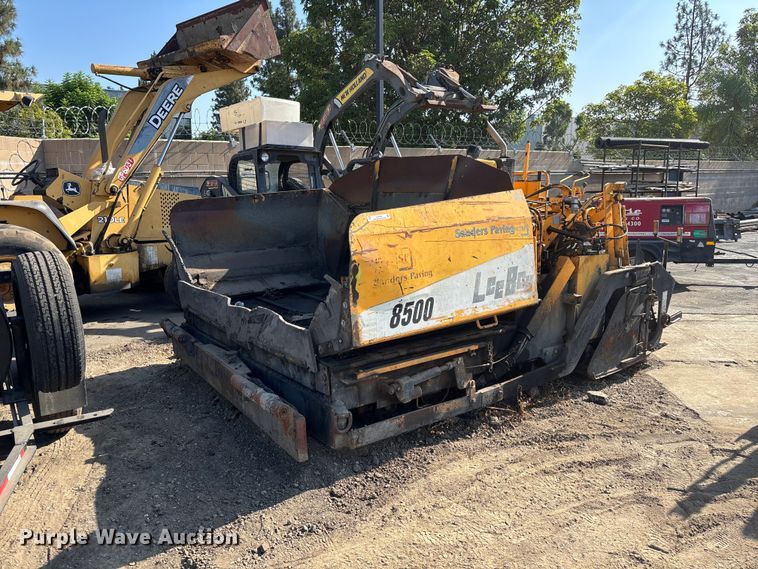 2005 Leeboy 8500 paver