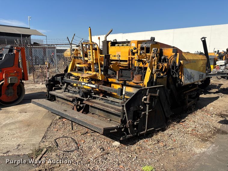 image for item EL2599 2005 Leeboy 8500 paver