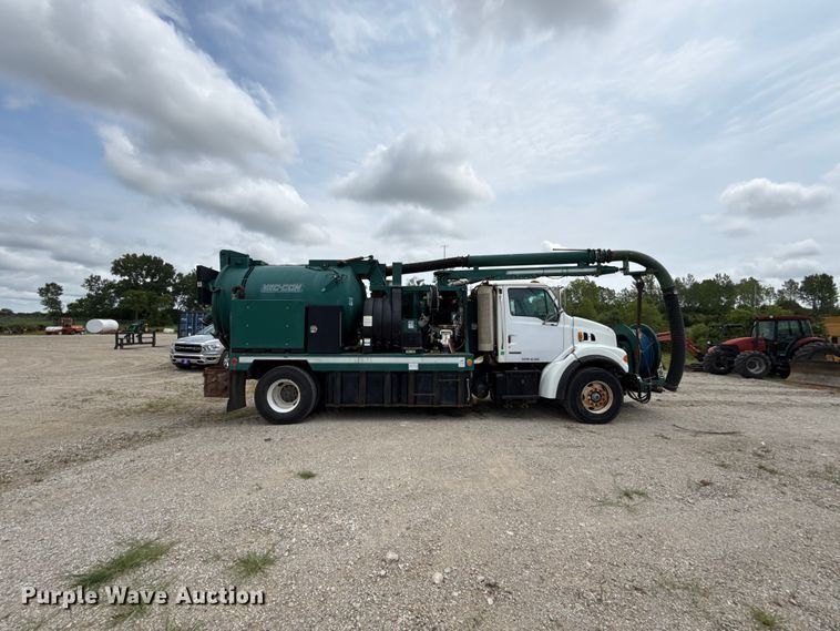 image for item EN0347 2004 Sterling L7500 sewer jetter truck