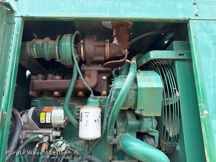 image for item EN0347 2004 Sterling L7500 sewer jetter truck