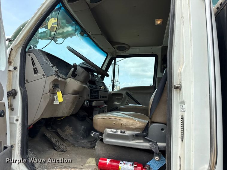 image for item EN0347 2004 Sterling L7500 sewer jetter truck