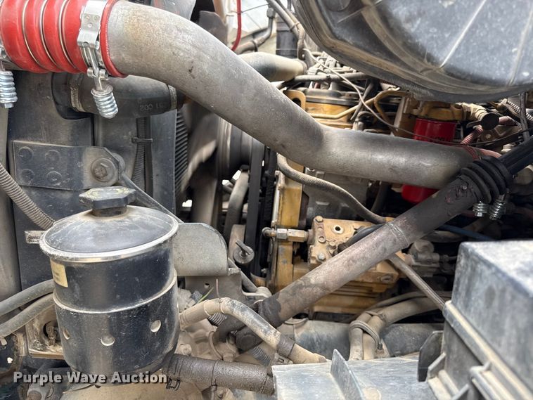 image for item EN0347 2004 Sterling L7500 sewer jetter truck