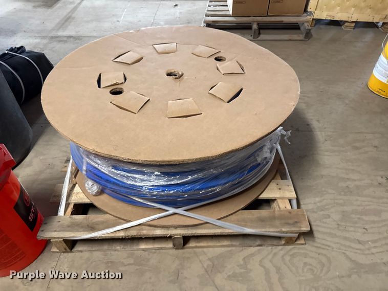 image for item EN0347 2004 Sterling L7500 sewer jetter truck