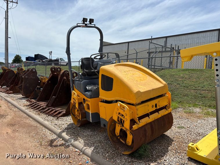 image for item EO4341 2010 Volvo DD24 double drum vibratory roller