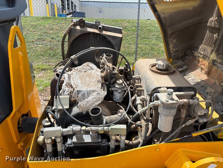 image for item EO4341 2010 Volvo DD24 double drum vibratory roller