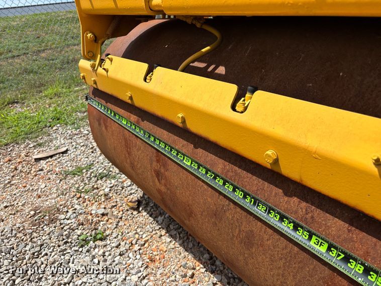 image for item EO4341 2010 Volvo DD24 double drum vibratory roller
