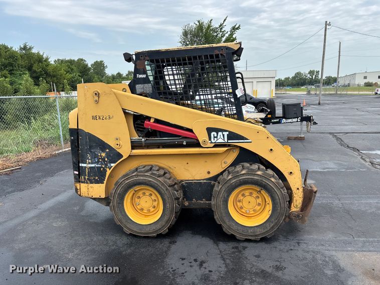 image for item EO4449 2005 Caterpillar 236B skid steer loader