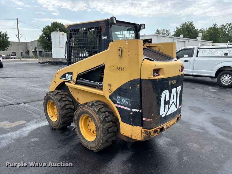 image for item EO4449 2005 Caterpillar 236B skid steer loader