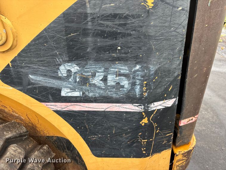 image for item EO4449 2005 Caterpillar 236B skid steer loader