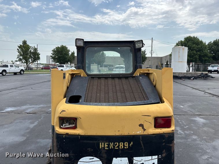 image for item EO4449 2005 Caterpillar 236B skid steer loader