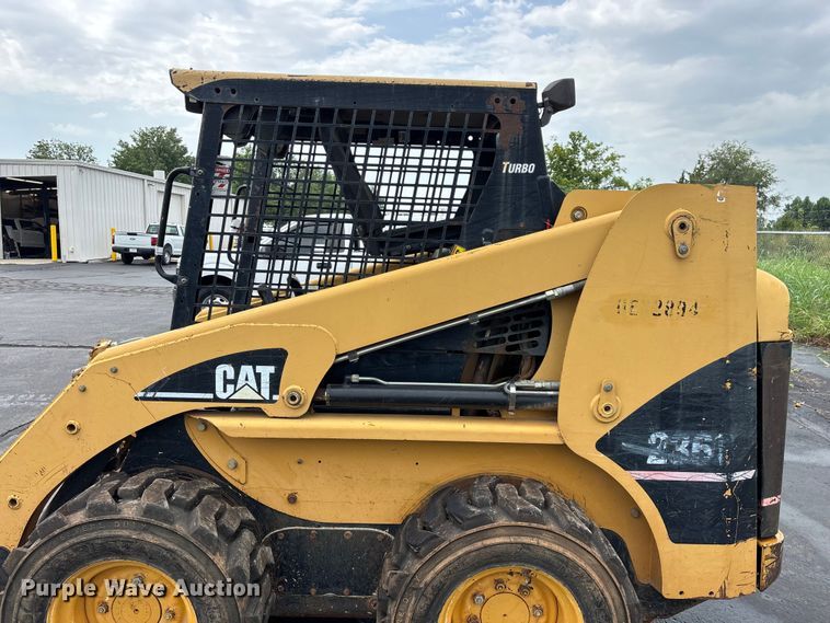 image for item EO4449 2005 Caterpillar 236B skid steer loader