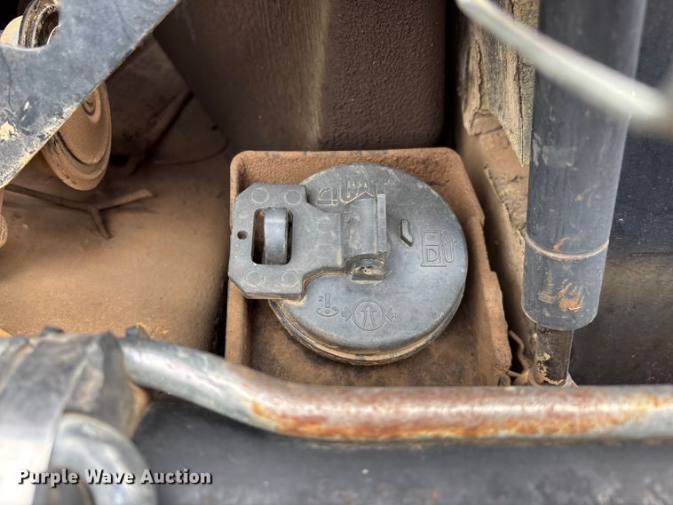 image for item EO4449 2005 Caterpillar 236B skid steer loader