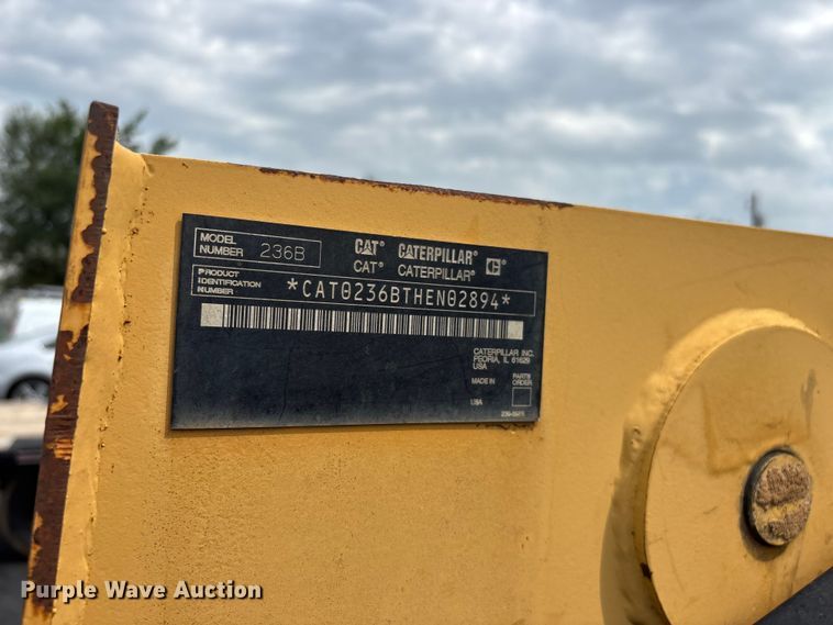 image for item EO4449 2005 Caterpillar 236B skid steer loader