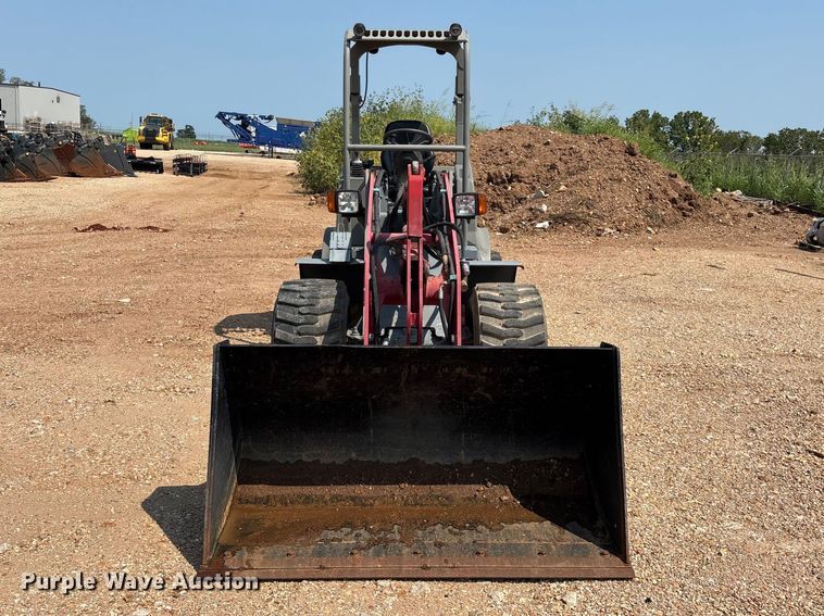 image for item EO4450 2015 Takeuchi TW40 compact wheel loader