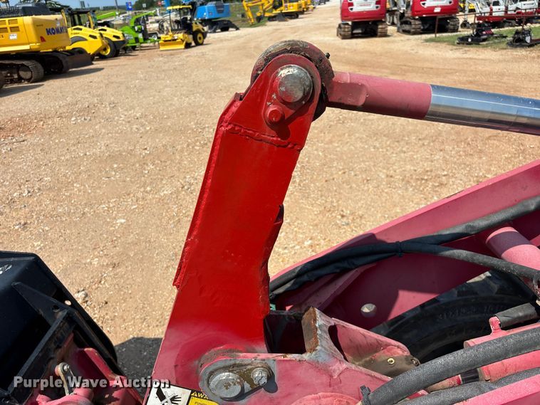 image for item EO4450 2015 Takeuchi TW40 compact wheel loader