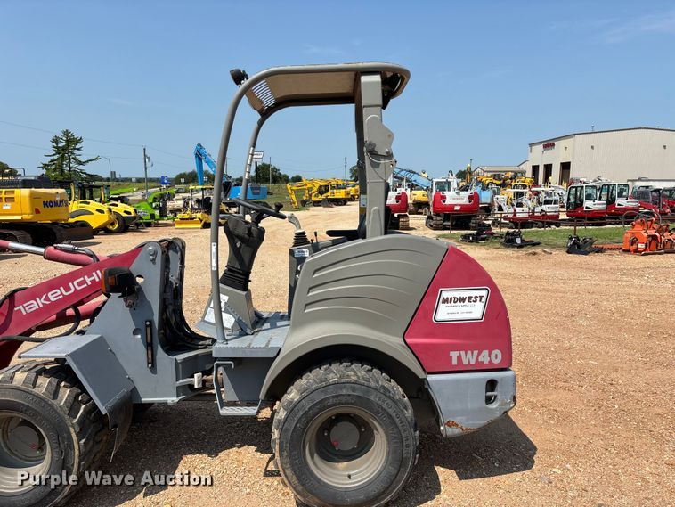 image for item EO4450 2015 Takeuchi TW40 compact wheel loader