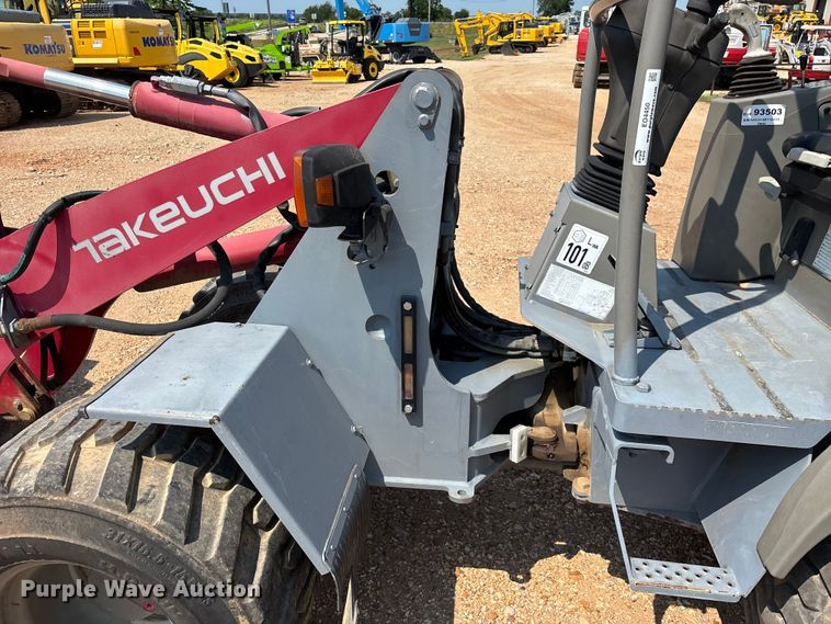 image for item EO4450 2015 Takeuchi TW40 compact wheel loader