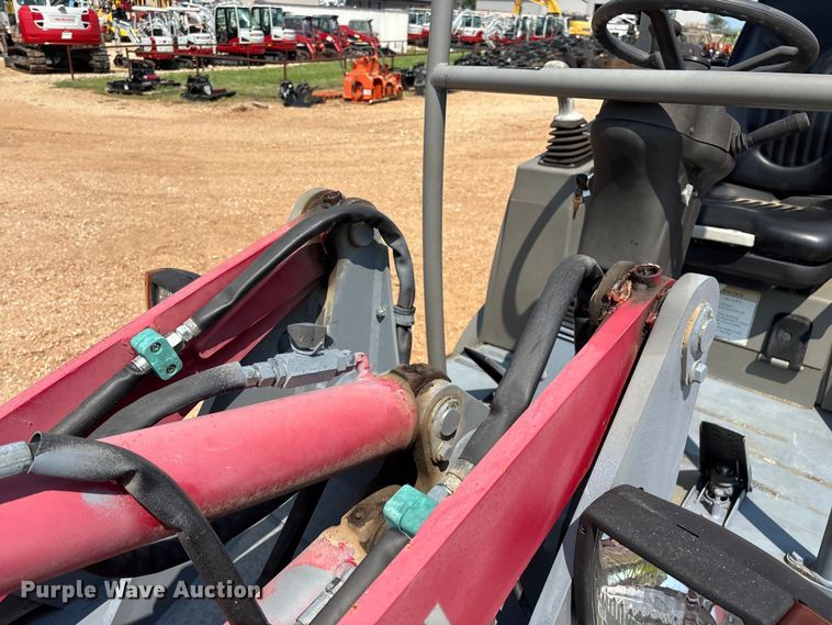 image for item EO4450 2015 Takeuchi TW40 compact wheel loader