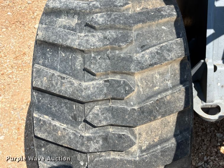 image for item EO4450 2015 Takeuchi TW40 compact wheel loader