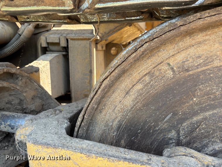 image for item EO4451 1992 Caterpillar 973 LGP track loader