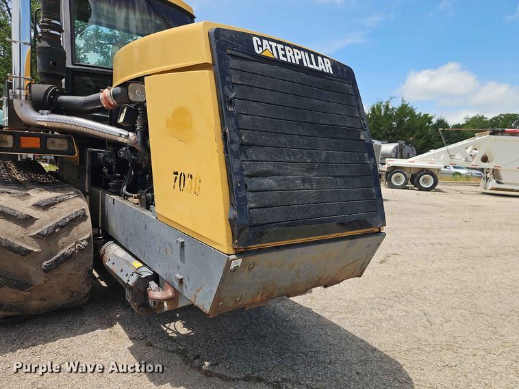 image for item EO7445 1994 Caterpillar Challenger 75C tractor