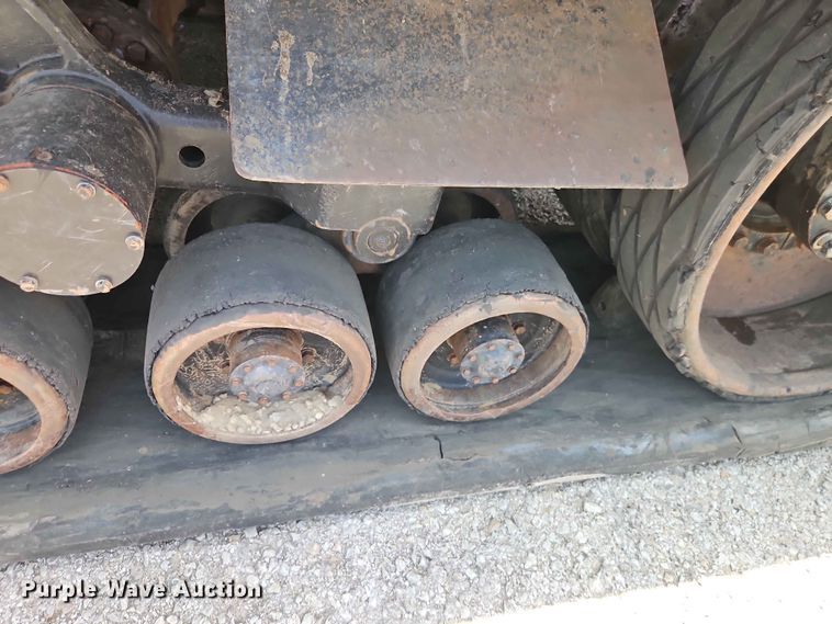 image for item EO7445 1994 Caterpillar Challenger 75C tractor