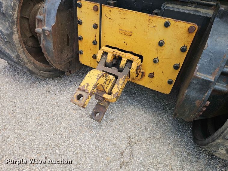 image for item EO7488 1996 Caterpillar Challenger 75C tractor