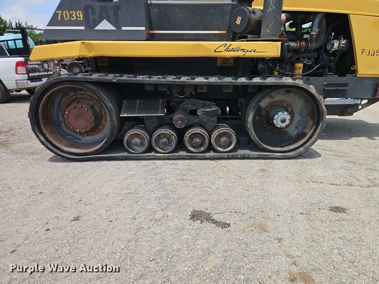 image for item EO7488 1996 Caterpillar Challenger 75C tractor