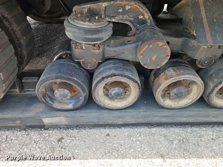 image for item EO7488 1996 Caterpillar Challenger 75C tractor