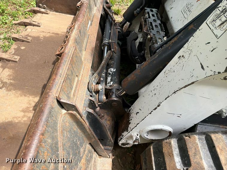 image for item EO8716 2022 Bobcat T770 tracked skid steer loader