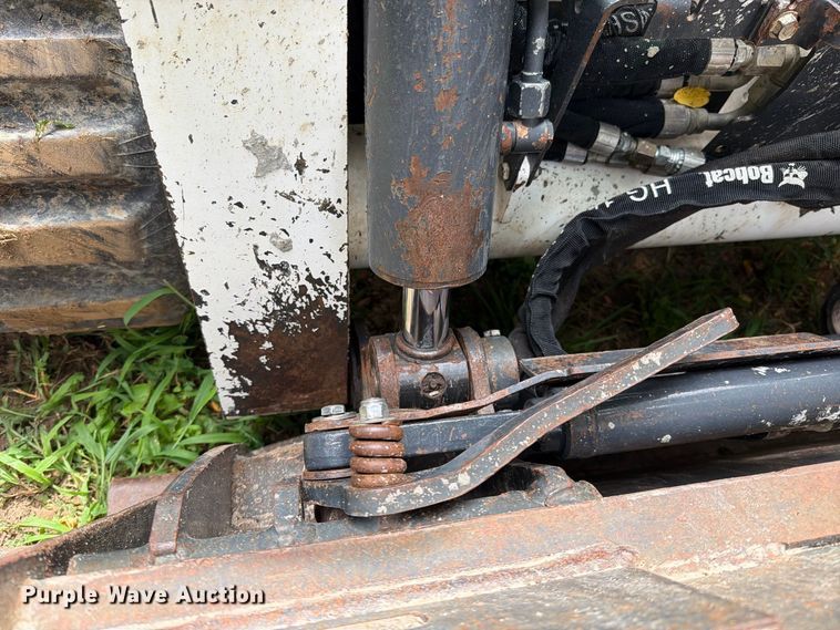 image for item EO8716 2022 Bobcat T770 tracked skid steer loader