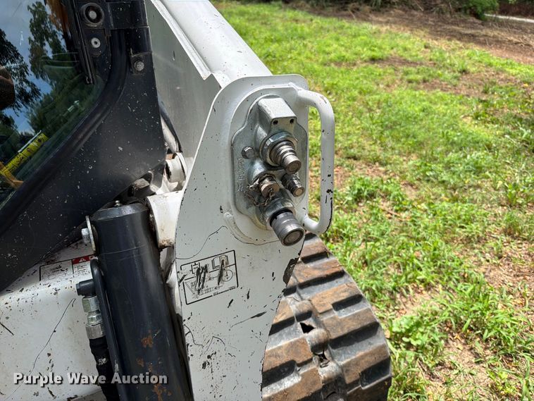 image for item EO8716 2022 Bobcat T770 tracked skid steer loader